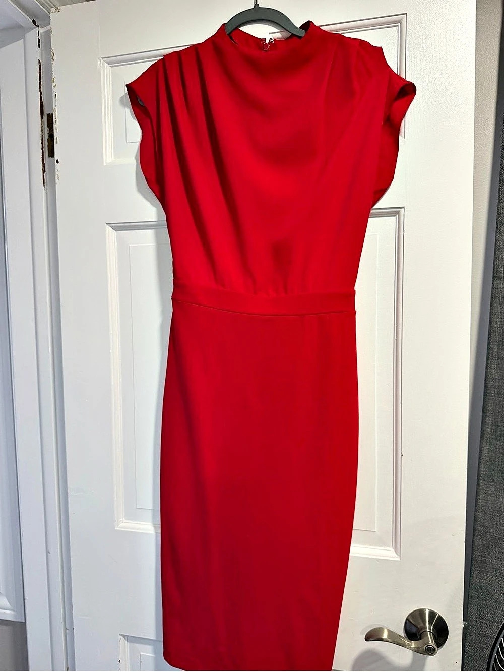 Express Red Mock Neck Pleated Bodice Sheath Midi Dress Small Like New